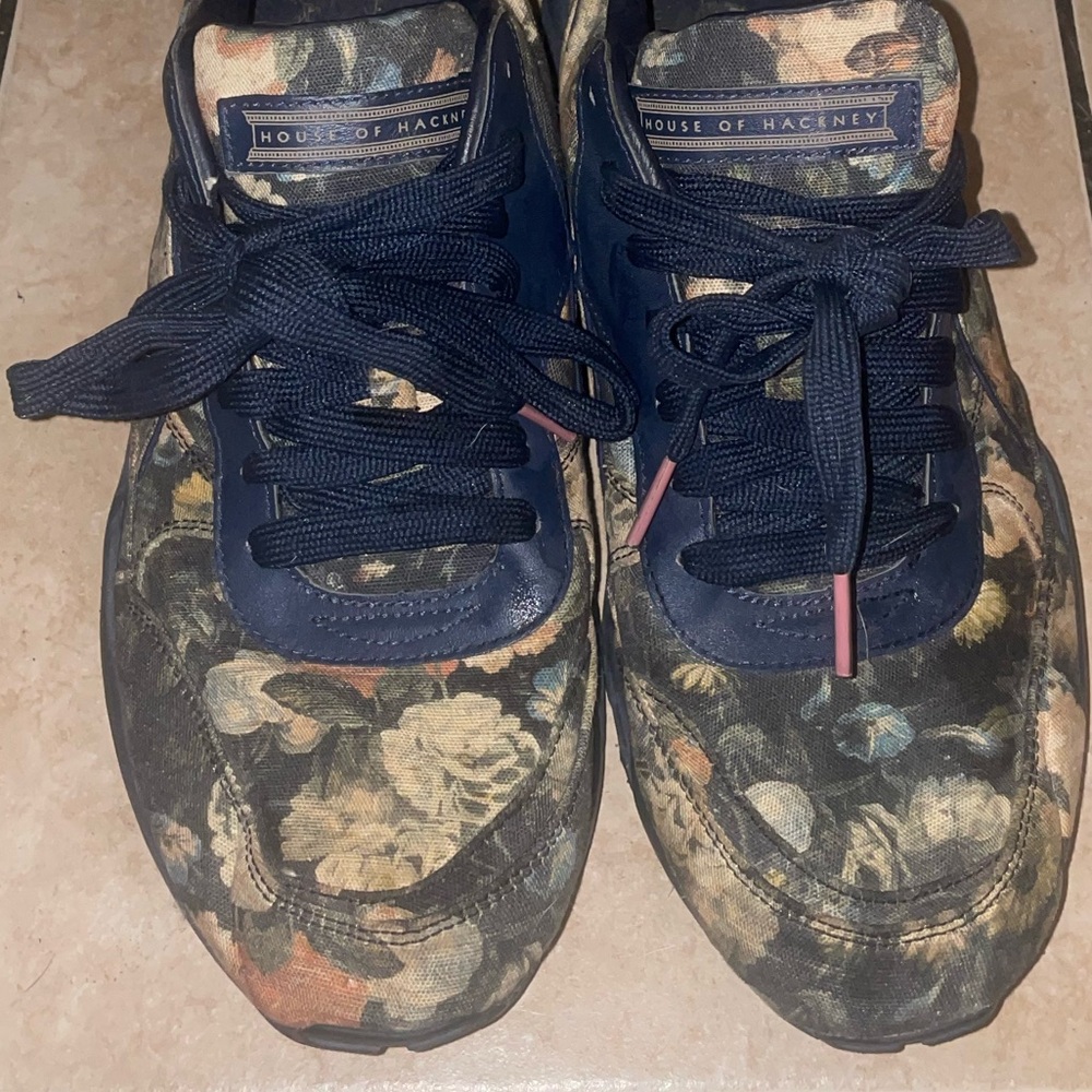 PUMA men’s floral shoes